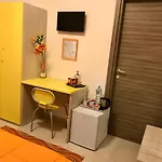 La Zia Acida 3*