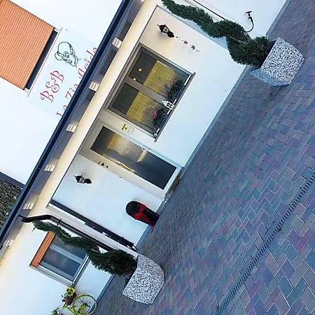 La Zia Acida Bed and Breakfast